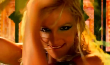 Piękne dojrzałe bujne lasy dzieci sex grupowy w lesie