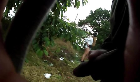 Babcia wróciła i pięć na grupowy sex film drodze dranie